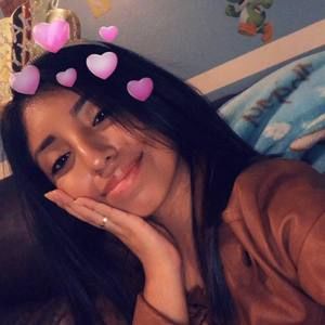 Meet your Posher, Bibi